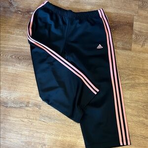Adidas women 3/4 length sweatpants black with pink stripes